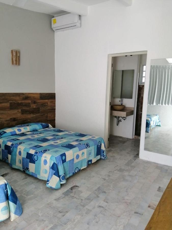 פוארטו אסקונדידו Hotel Villa Mexicana Puerto Escondido מראה חיצוני תמונה